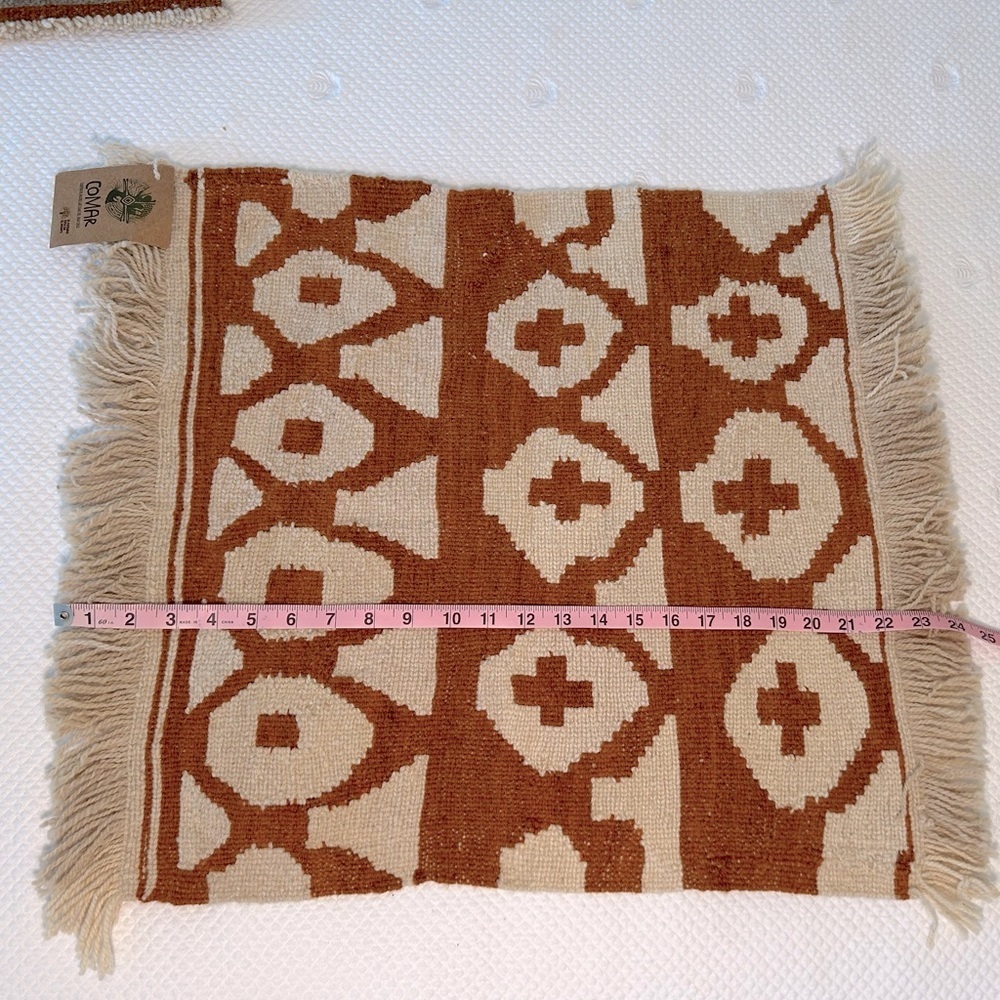 Small Size wool Tapestry, art wall, table runner etc handmade. Small size - Picture 4 of 6